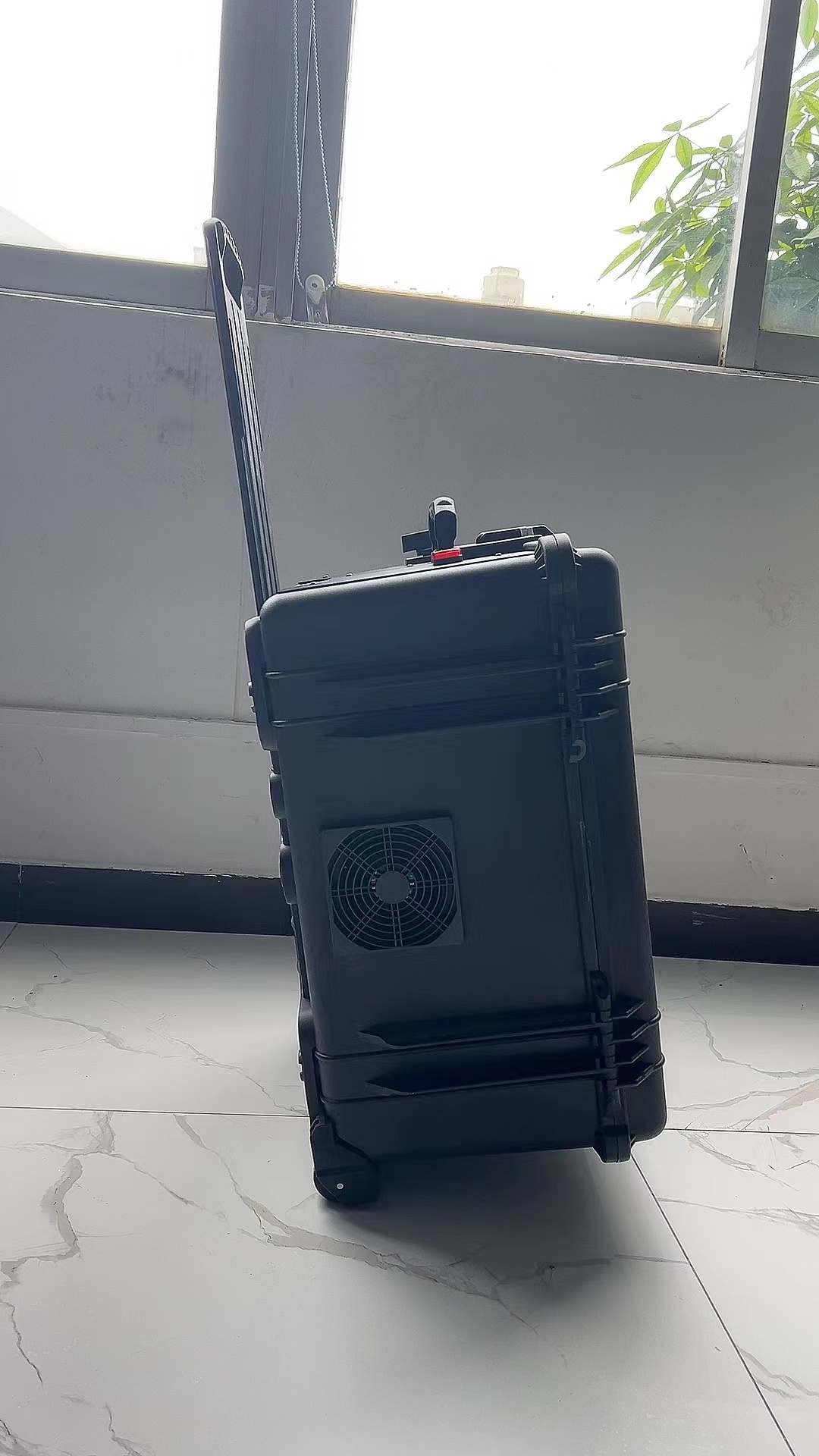 南开手拉箱型移动通信干扰器